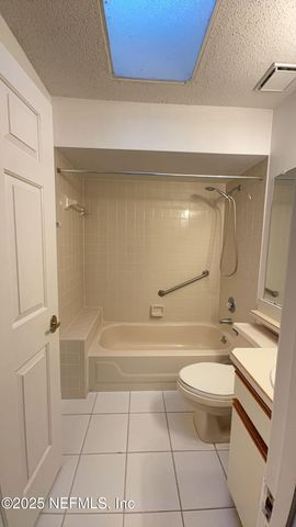 18 WARREN Place, Palm Coast, FL 32164