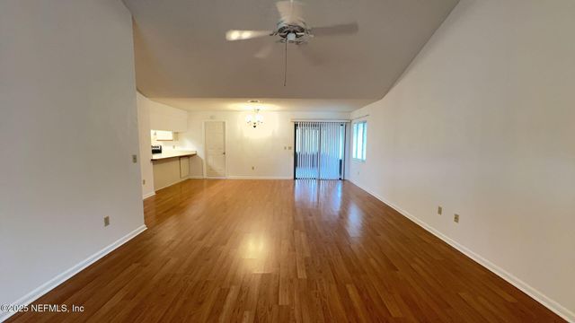 18 WARREN Place, Palm Coast, FL 32164