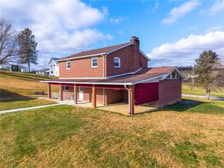 905 Watt Road, Washington Twp, PA 15613