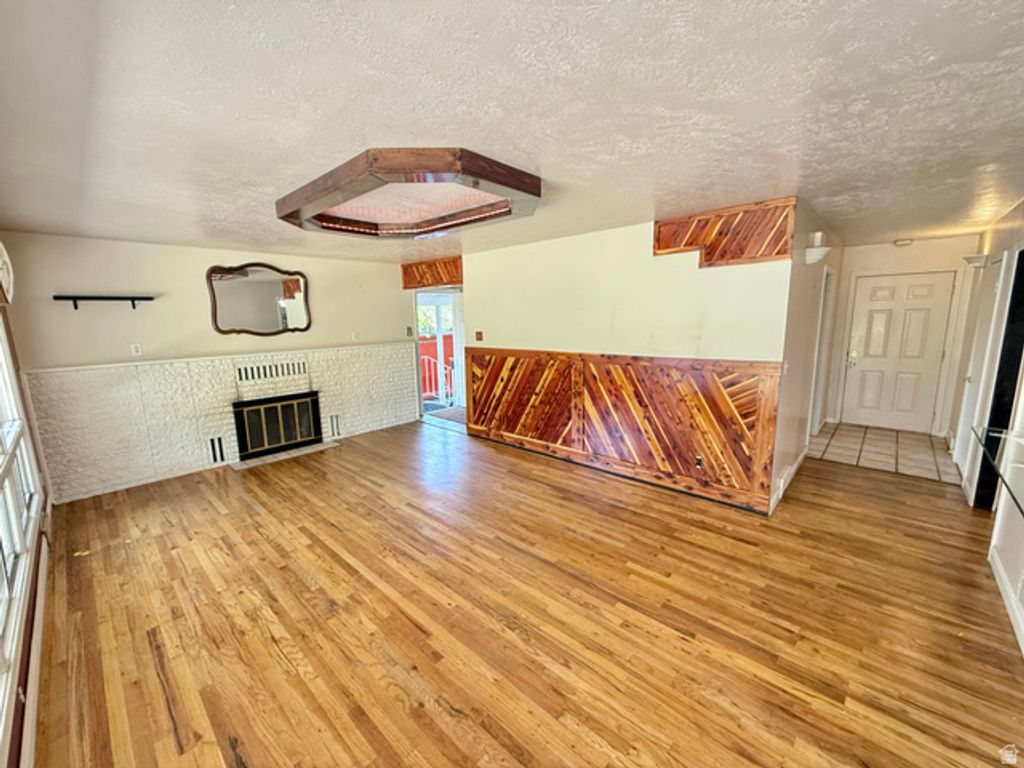 551 SUNSET AVE, Tooele, UT 84074 — photo 2