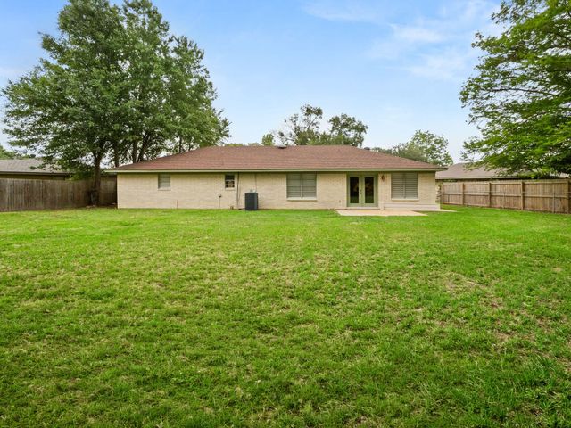 2030 Glenhaven, Deridder, LA 70634