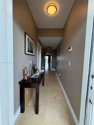 10730 NW 66th St 512, Doral, FL 33178