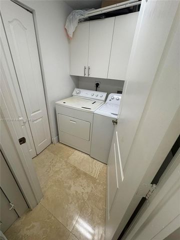 10730 NW 66th St 512, Doral, FL 33178