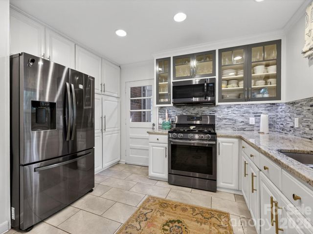 912 Sewickley Drive, Charlotte, NC 28209