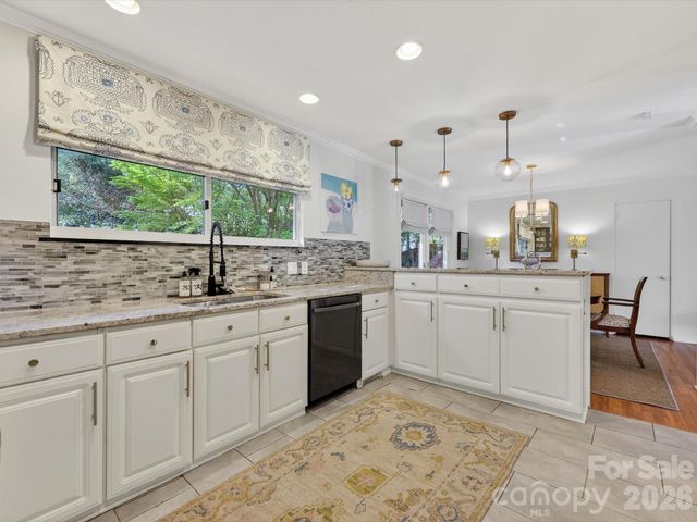 912 Sewickley Drive, Charlotte, NC 28209