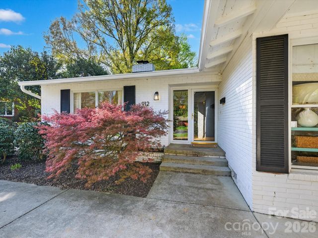 912 Sewickley Drive, Charlotte, NC 28209