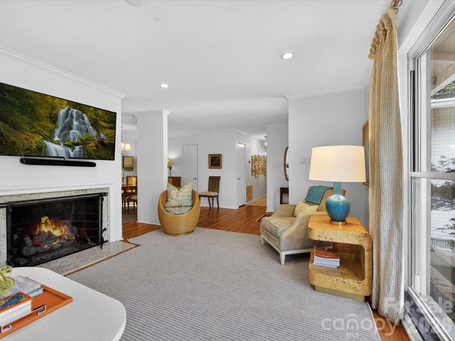 912 Sewickley Drive, Charlotte, NC 28209