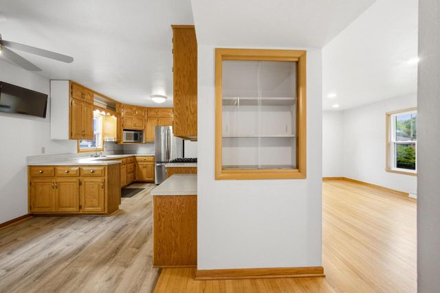 3851 E Elser AVENUE, Cudahy, WI 53110