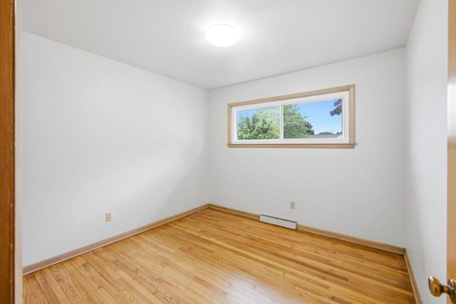 3851 E Elser AVENUE, Cudahy, WI 53110