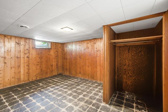 3851 E Elser AVENUE, Cudahy, WI 53110