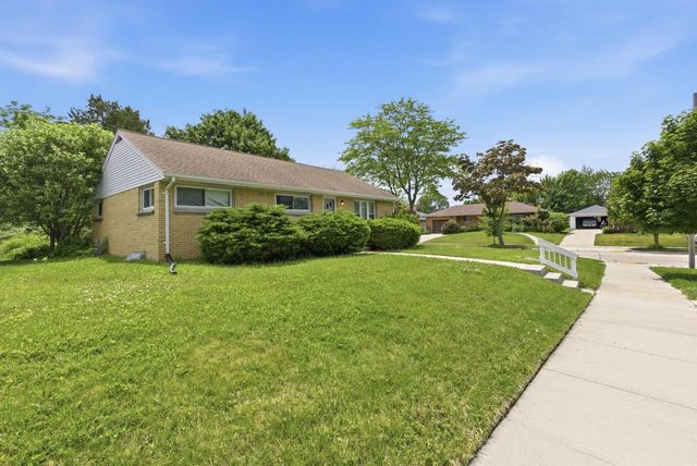 3851 E Elser AVENUE, Cudahy, WI 53110