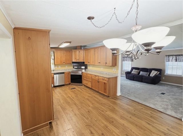 13 SEMINOLE PATH, Wildwood, FL 34785