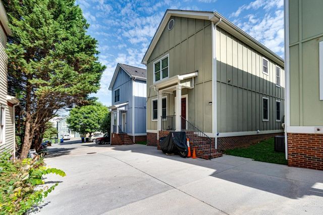 794 E Martin Luther King Boulevard, Chattanooga, TN 37403