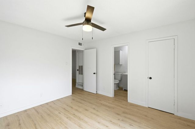2319 Greenfield PKWY 108, Austin, TX 78741
