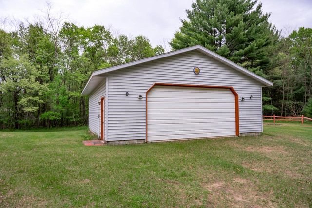 N6866 16th Avenue, New Lisbon, WI 53950