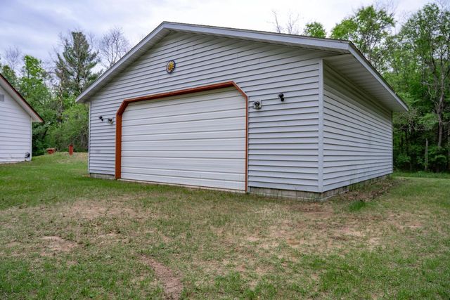 N6866 16th Avenue, New Lisbon, WI 53950