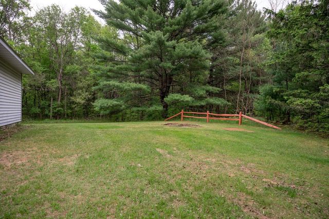 N6866 16th Avenue, New Lisbon, WI 53950