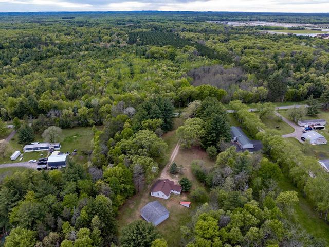 N6866 16th Avenue, New Lisbon, WI 53950
