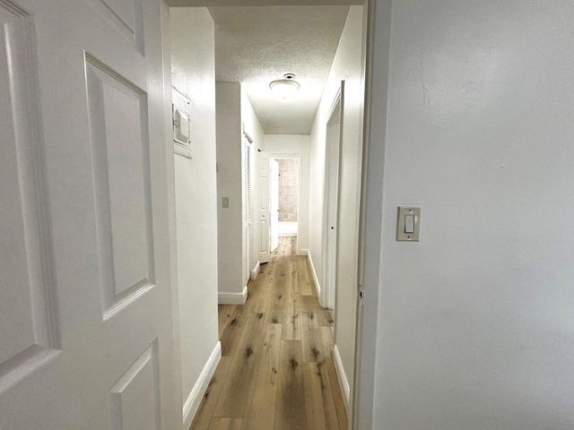 1916 SW 11th Street 30, Fort Lauderdale, FL 33312