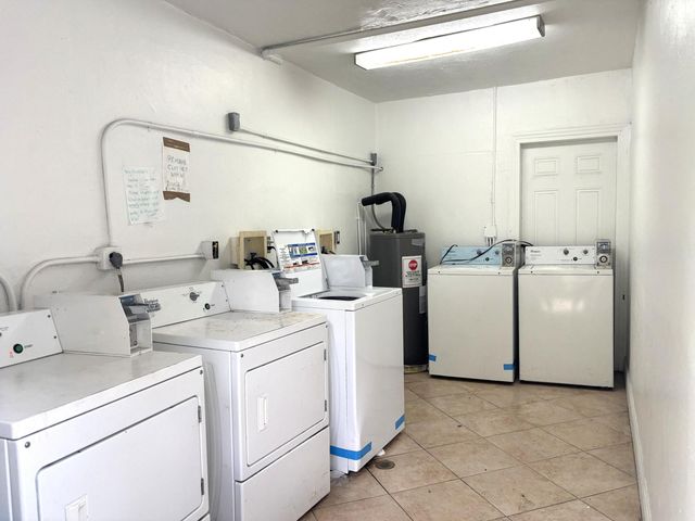 1916 SW 11th Street 30, Fort Lauderdale, FL 33312