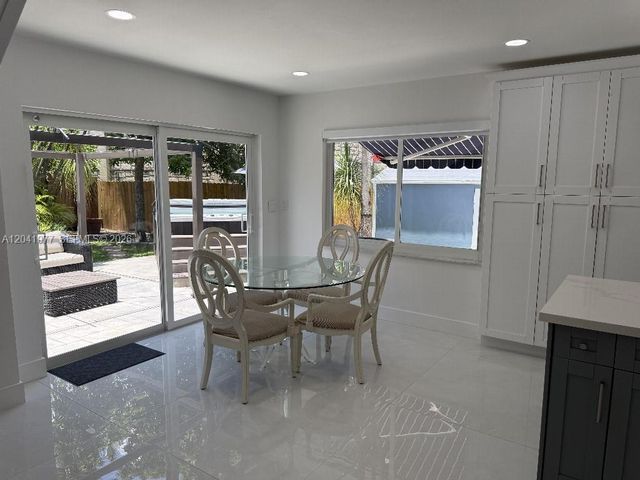 11745 SW 116th Ter, Miami, FL 33186