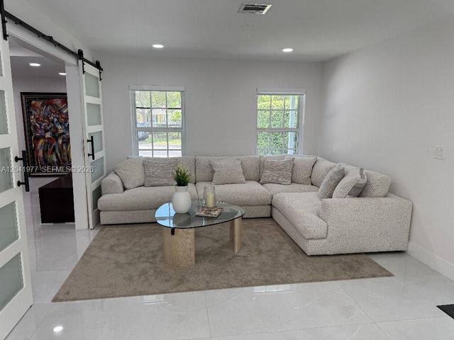 11745 SW 116th Ter, Miami, FL 33186