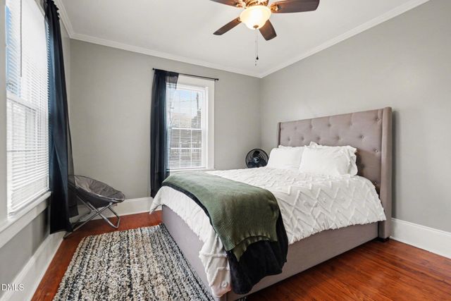 423 E Edinborough Avenue, Raeford, NC 28376