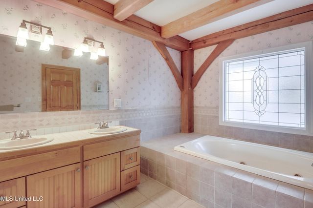 5067 Crescent Ridge Drive, Kiln, MS 39556