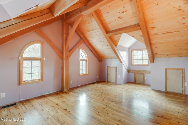 5067 Crescent Ridge Drive, Kiln, MS 39556