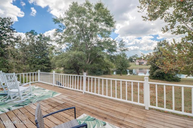 5067 Crescent Ridge Drive, Kiln, MS 39556