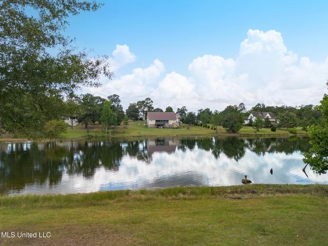5067 Crescent Ridge Drive, Kiln, MS 39556
