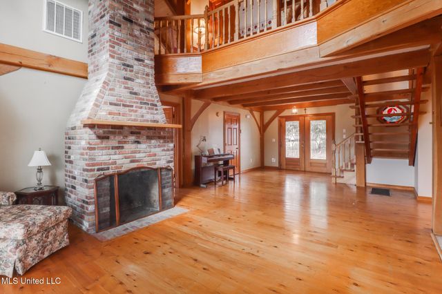 5067 Crescent Ridge Drive, Kiln, MS 39556