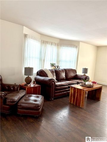 30 Birchwood Drive, Pomfret, NY 14063