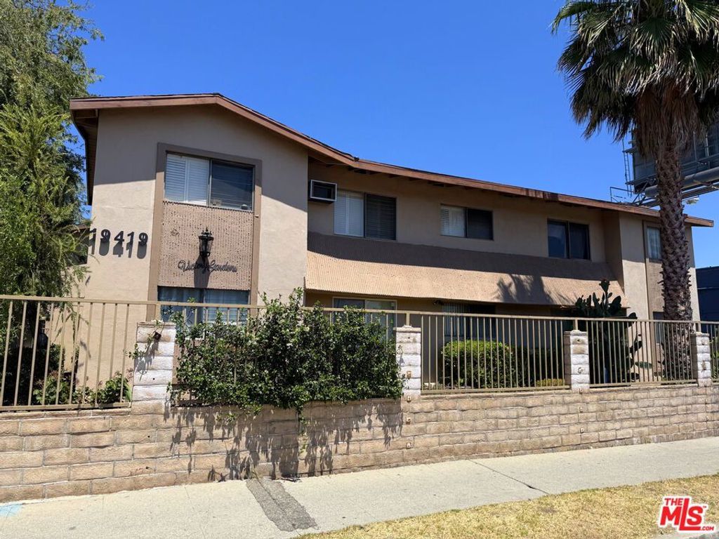 19419 Victory Boulevard, Reseda, CA 91335 — photo 5