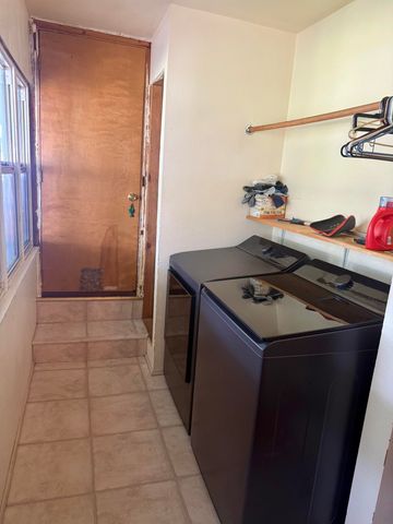 2717 Howard Avenue, Medford, OR 97501
