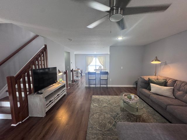 2636 Old Rosebud Road, Lexington, KY 40509