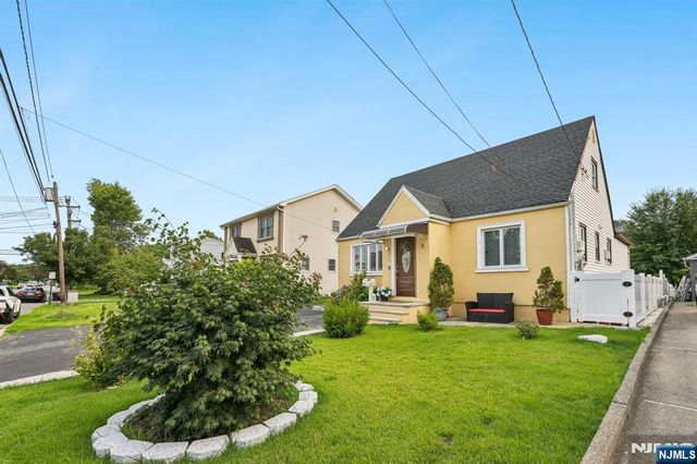 158 Charlton Avenue, Lodi, NJ 07644