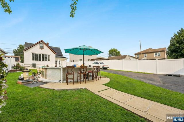 158 Charlton Avenue, Lodi, NJ 07644