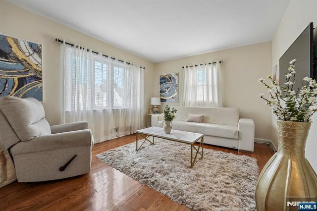 158 Charlton Avenue, Lodi, NJ 07644