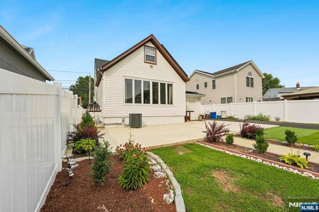 158 Charlton Avenue, Lodi, NJ 07644