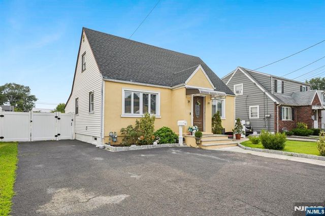 158 Charlton Avenue, Lodi, NJ 07644