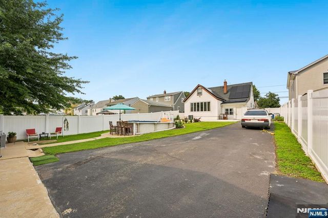158 Charlton Avenue, Lodi, NJ 07644