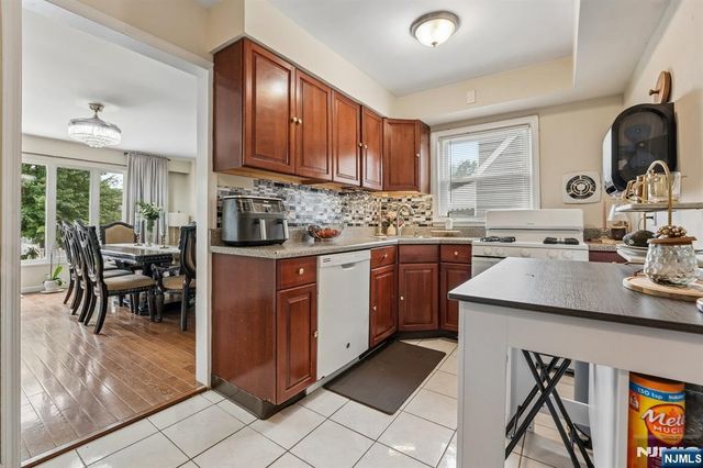 158 Charlton Avenue, Lodi, NJ 07644