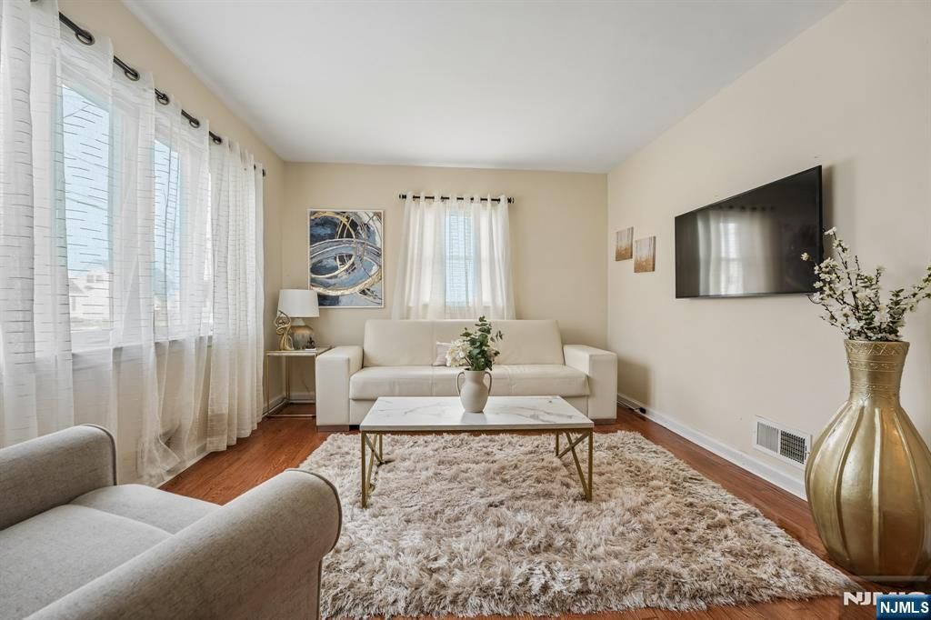 158 Charlton Avenue, Lodi, NJ 07644