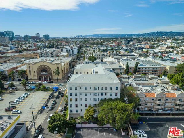 3333 W 4th Street, Los Angeles, CA 90020