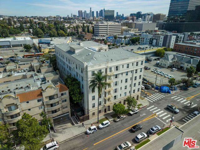 3333 W 4th Street, Los Angeles, CA 90020