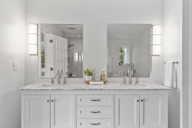 7 Birch Hill Road, Pepperell, MA 01463