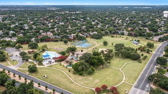 8602 Bobcat DR, Round Rock, TX 78681