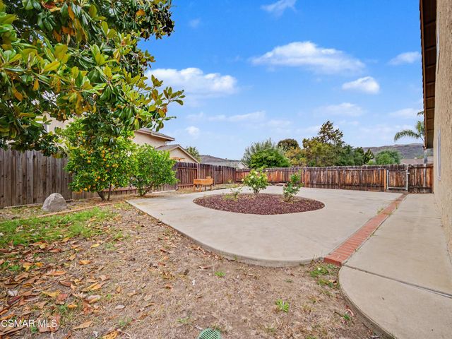 612 Azalea Street, Thousand Oaks, CA 91360