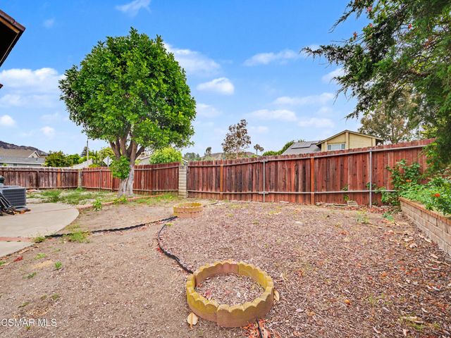 612 Azalea Street, Thousand Oaks, CA 91360